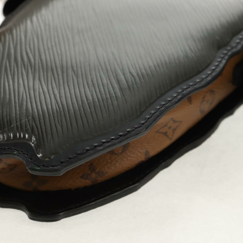 【日本直送】路易威登 Epi 狗臉圖案 Pochette 單肩包 灰色 M53171 LV 正品 142694M-18