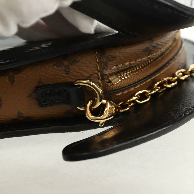 【日本直送】路易威登 Epi 狗臉圖案 Pochette 單肩包 灰色 M53171 LV 正品 142694M-21