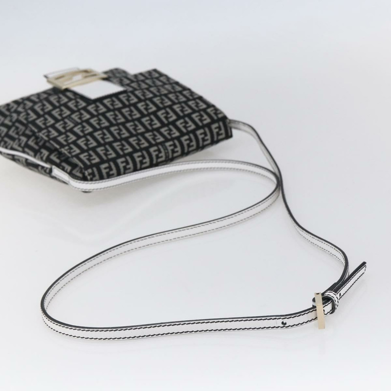 【日本直送】FENDI Zucchino 帆布 Mamma 水桶肩背包 棕色金色 正品 130807V-6