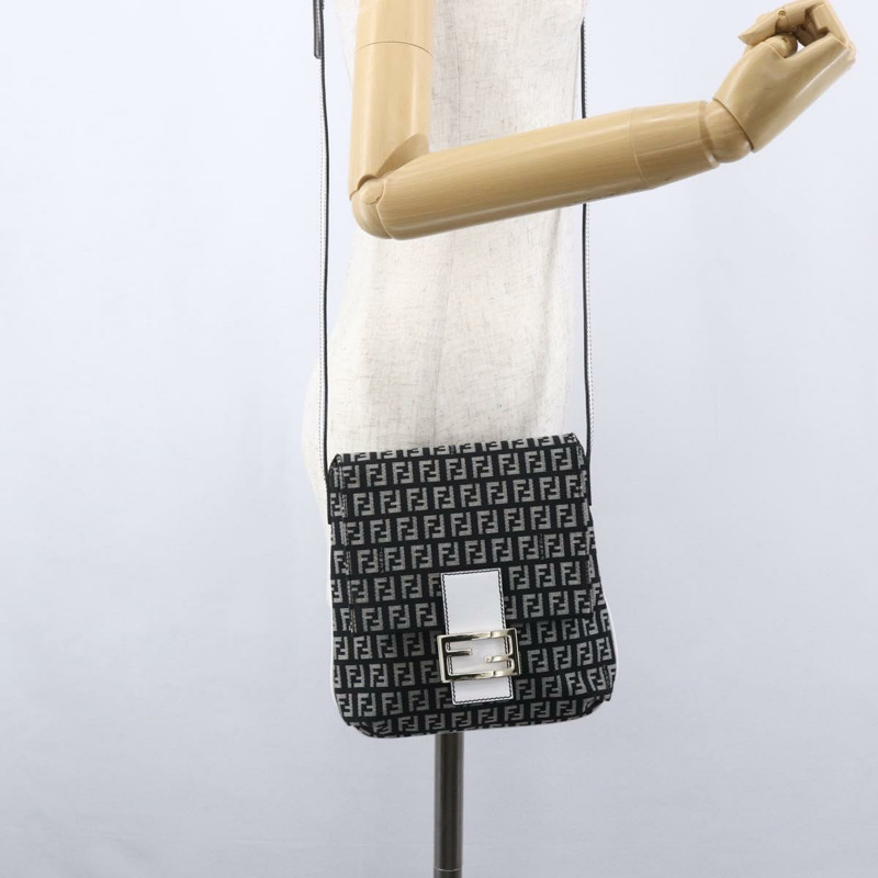 【日本直送】FENDI Zucchino 帆布 Mamma 水桶肩背包 棕色金色 正品 130807V-21