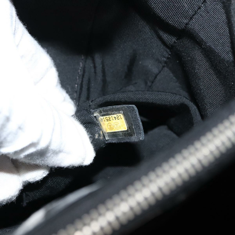 【日本直送】香奈兒 (CHANEL) 鏈條手提包 琺瑯黑銀色 CC Auth 121328V-11