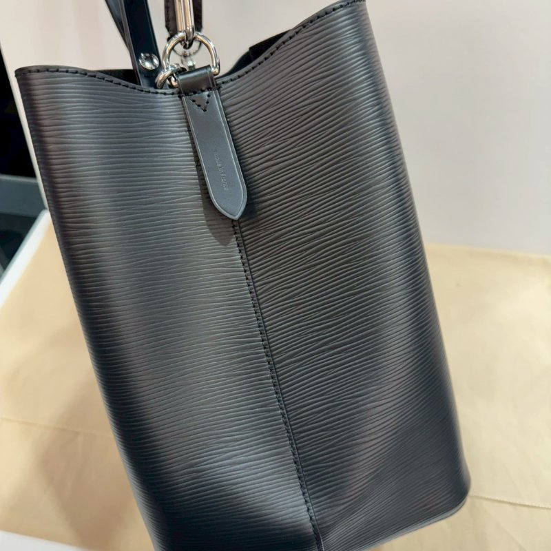 LV EPI 水波紋/斜背包/側背包/手提包 M54366 9成新-6