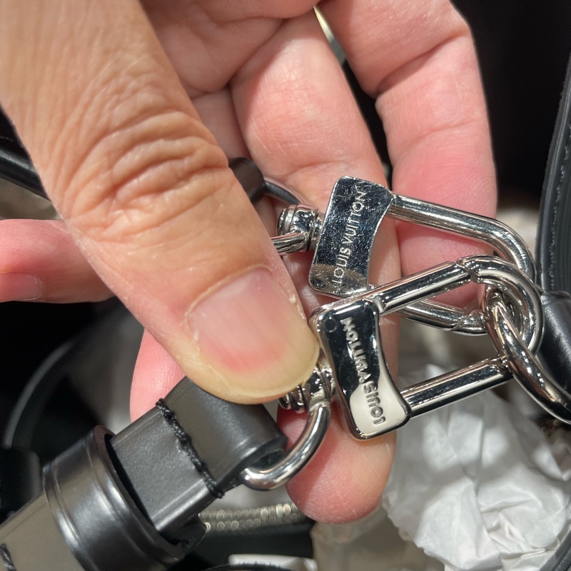 LV EPI 水波紋/斜背包/側背包/手提包/水桶包 M54366 9成新-21