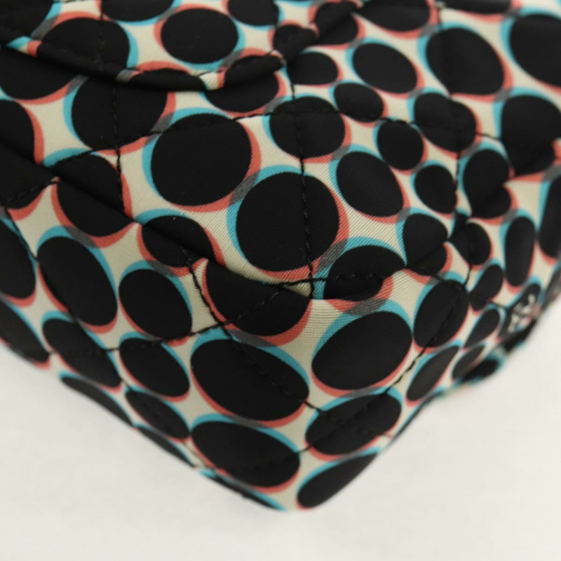 【日本直送】香奈兒 Matelasse 25 鏈條肩背包 尼龍材質 黑色 銀色 CC 標誌 Auth 140364M-17