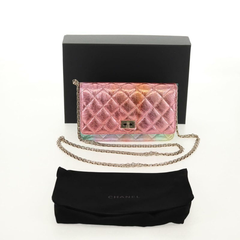 【日本直送】香奈兒 (CHANEL) 鏈條絎縫 2.55 單肩包，皮革材質，多色金色 CC 標誌，貨號 142691M-26