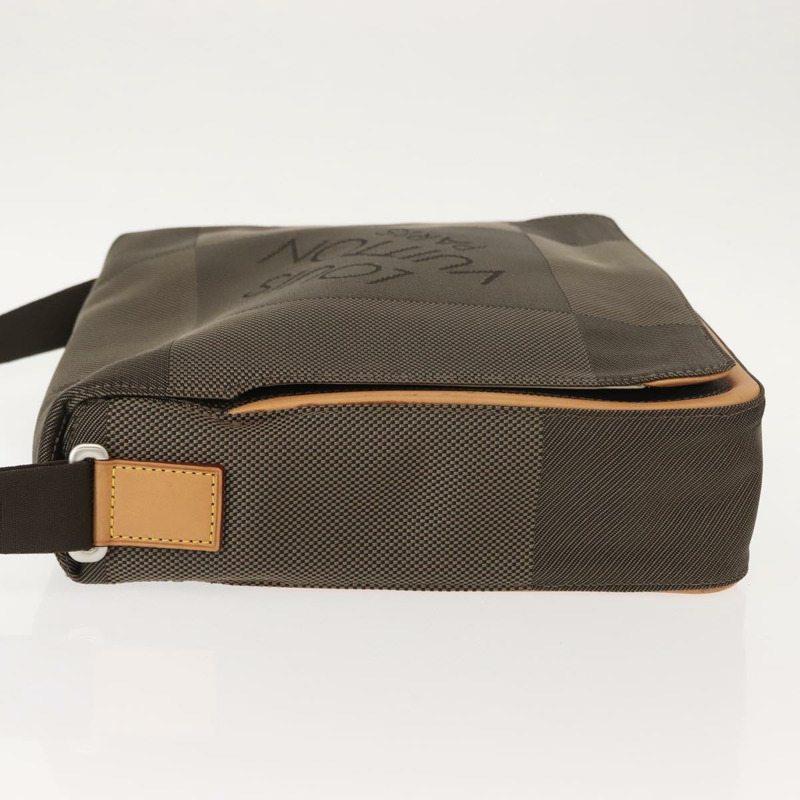 【日本直送】路易威登 Damier Geant 嬌小留言單肩包尾部 M93617 正品 121397V-3