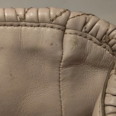 Miu Miu 羊皮純色皺褶字母Logo 肩背包 手提包-25