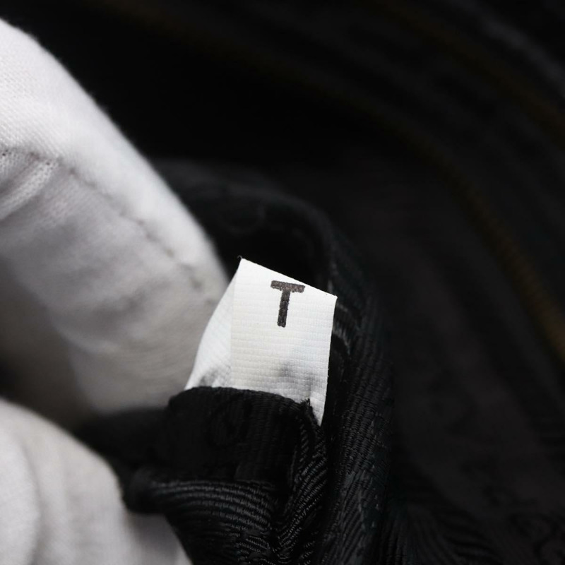 【日本直送】PRADA 尼龍皮革黑色金色托特包 Auth 148786V-11