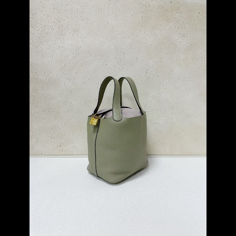 Hermes picotion 18
鼠尾草绿金扣-3