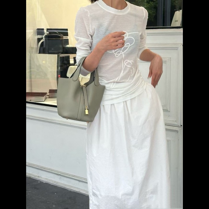 Hermes picotion 18
鼠尾草绿金扣-5