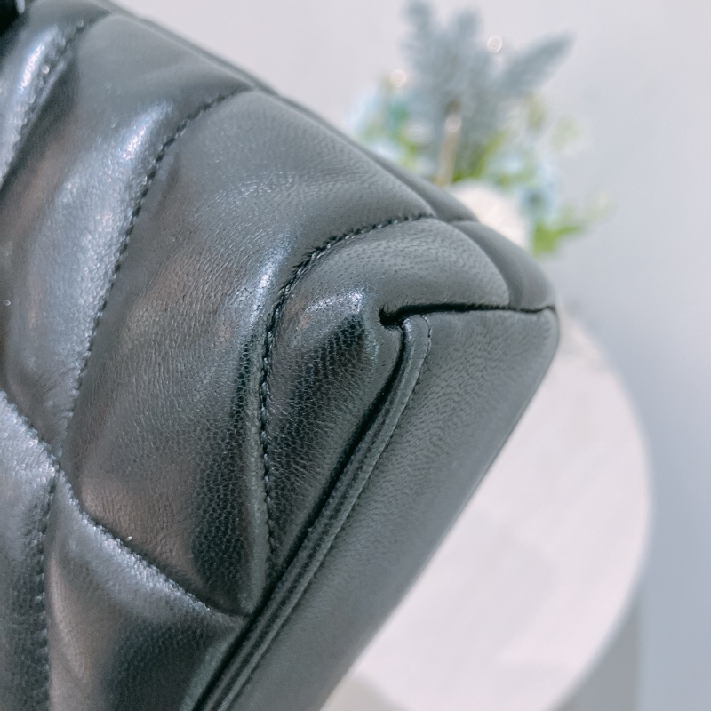 TK1877 Saint Laurent 聖羅蘭絎逢迷你手拿包Loulou Pouch With Card Holder-21