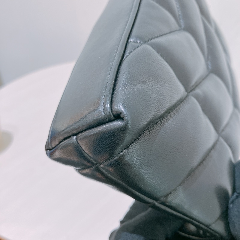 TK1877 Saint Laurent 聖羅蘭絎逢迷你手拿包Loulou Pouch With Card Holder-30