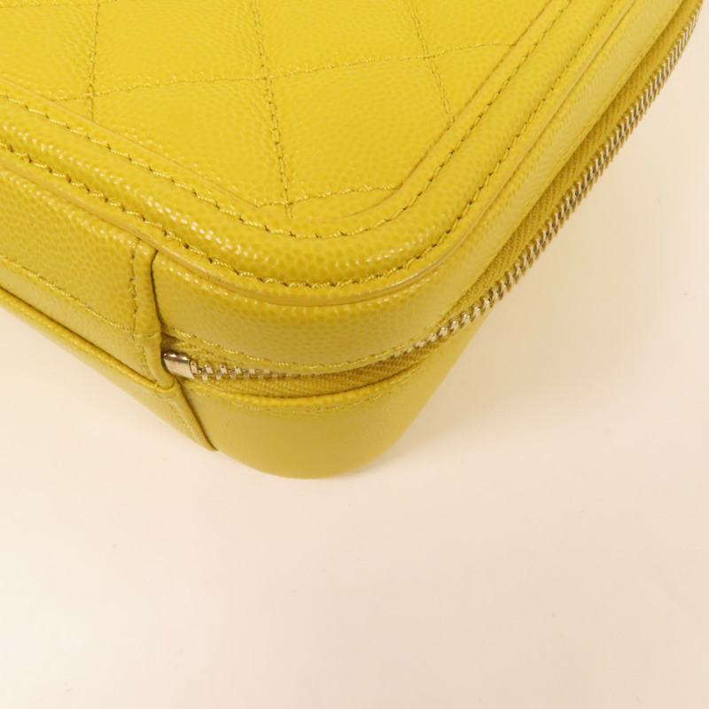 CHANEL 牛皮皮革Vanity Case金扣手挽肩背兩用袋-15