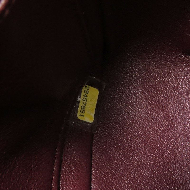 CHANEL 牛皮皮革CC Filigree銀扣肩背袋-10