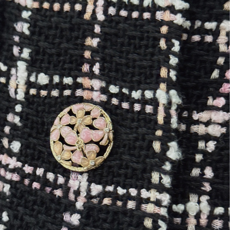 CHANEL 24S粗花呢黑粉格中長版連帽外套 38碼-2