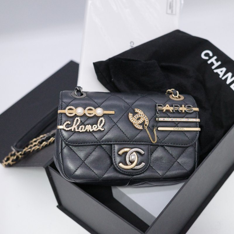 22C限量款 Chanel 香奈兒  CF18 CF Mini 珍珠墜飾 水鑽Logo 黑色羊皮 鏈帶包 口蓋包 斜跨包-0