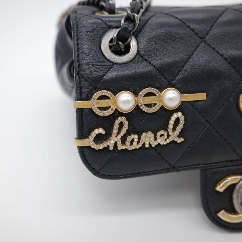 22C限量款 Chanel 香奈兒  CF18 CF Mini 珍珠墜飾 水鑽Logo 黑色羊皮 鏈帶包 口蓋包 斜跨包-17