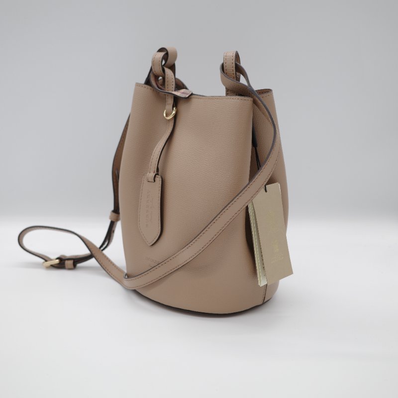 Burberry 博柏利 牛皮 卡其色 經典格紋 水桶包 單肩包 斜挎包-1