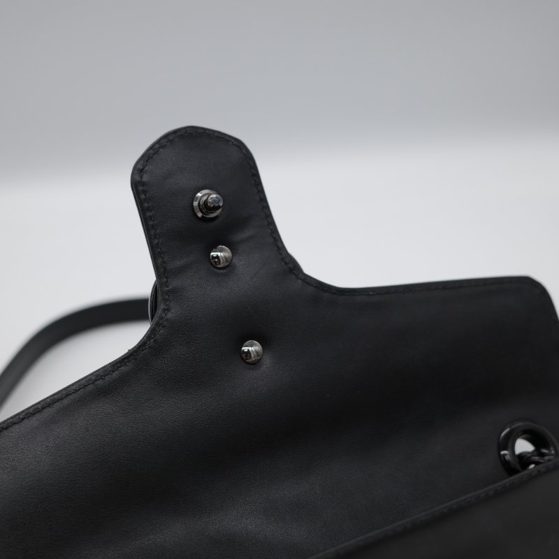 【CP 精選🌟小編推薦】Gucci 古馳 Marmont 26 黑武士 全黑 So Black 牛皮 黑色鏈帶 單肩包 斜挎包｜專櫃 12萬-10