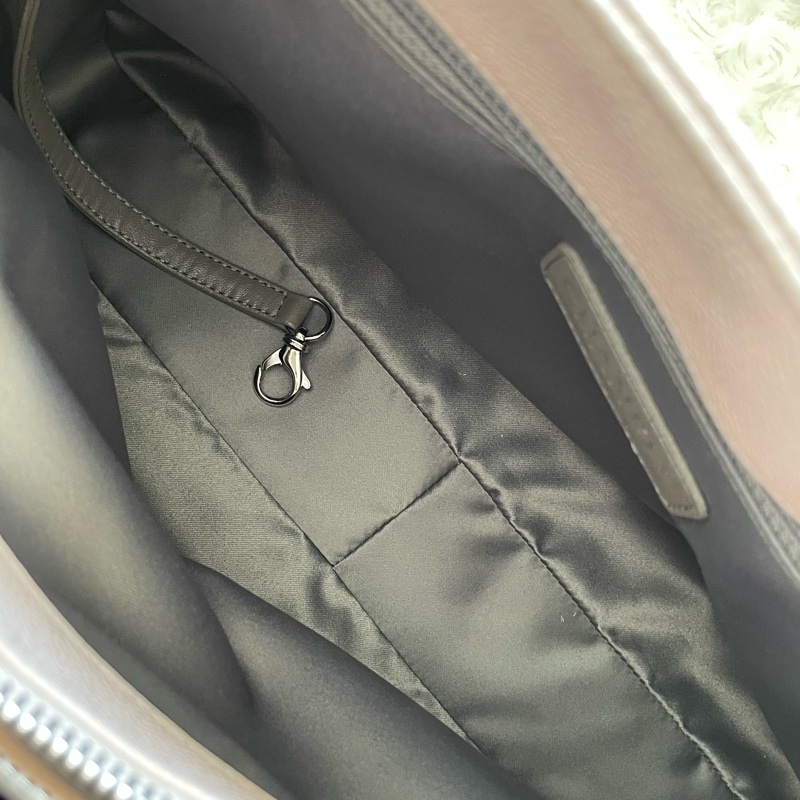 Chanel GST Grand Tote Bag-6