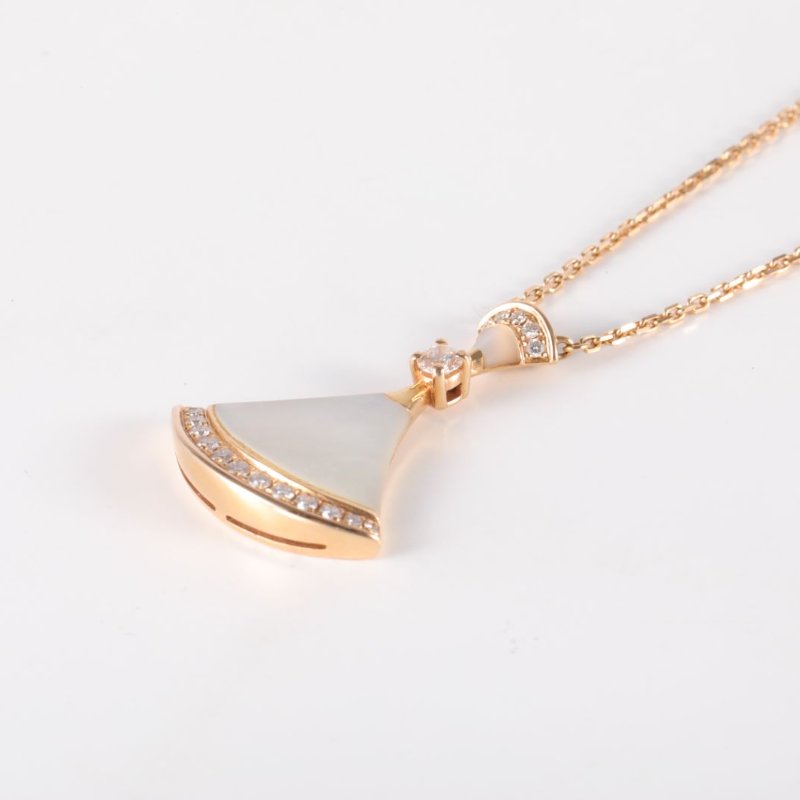 BVLGARI DIVASDREAM邊鑲鑽18K金裙擺大扇子18K玫瑰金/鑽石/白貝母項鏈玫瑰金鑽石項鍊-1