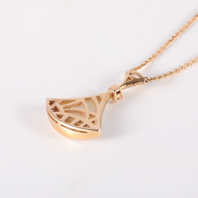 BVLGARI DIVASDREAM邊鑲鑽18K金裙擺大扇子18K玫瑰金/鑽石/白貝母項鏈玫瑰金鑽石項鍊-2