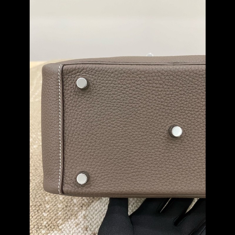Hermes Lindy 26 
大象灰銀扣-4
