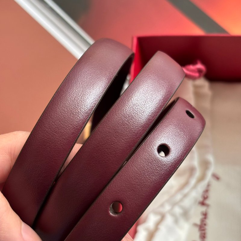 ::Salvatore Ferragamo:: 經典蝴蝶結飾 酒紅色皮革 腰帶 皮帶 女生 細版皮帶-4