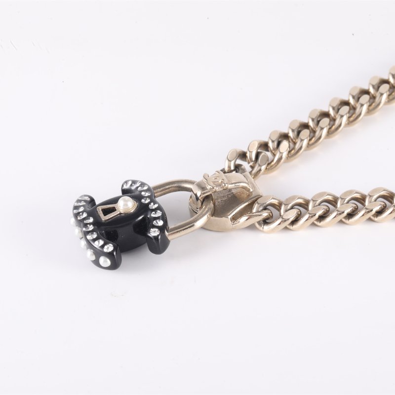 CHANEL 合金22C拉鏈頭雙C吊墜項鏈項鍊-1