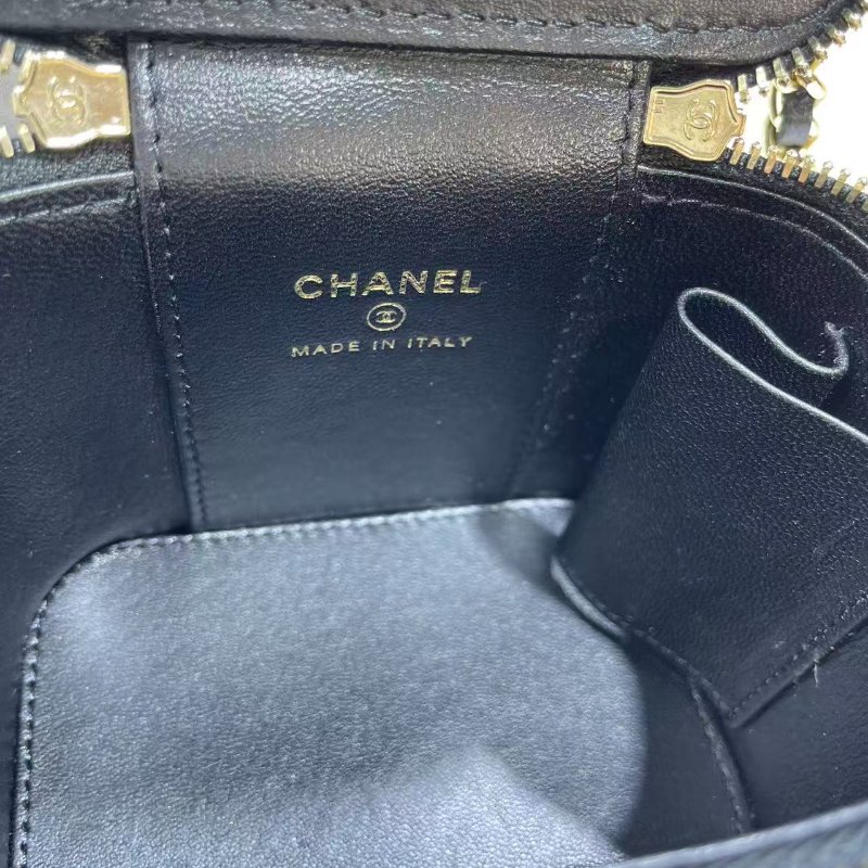 Chanel 22mini小方糖包黑金菱格紋-3