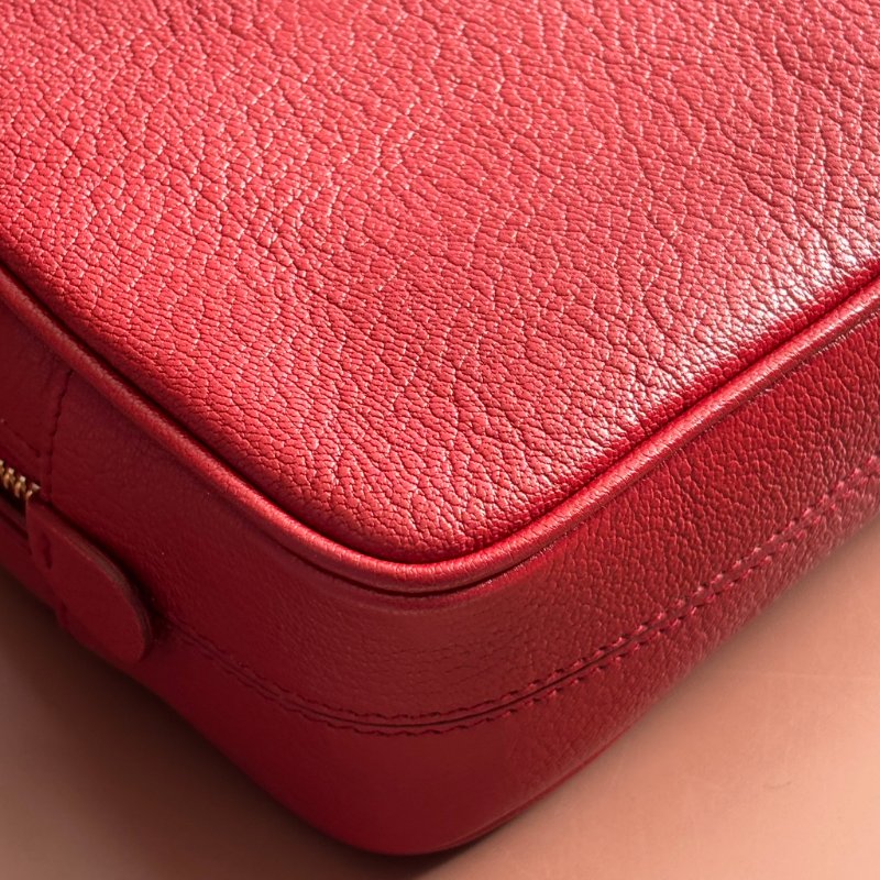 ::Salvatore Ferragamo::Gancini Rosso 22 C246 女士皮革相機包 斜背包 側背包-9