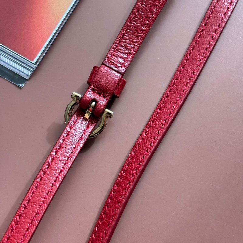 ::Salvatore Ferragamo::Gancini Rosso 22 C246 女士皮革相機包 斜背包 側背包-17