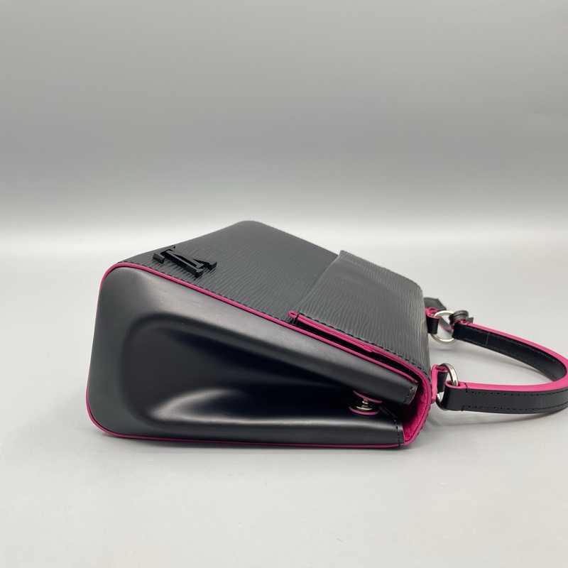 LV黑色水波紋克魯尼手提包-4