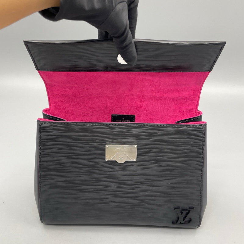 LV黑色水波紋克魯尼手提包-7