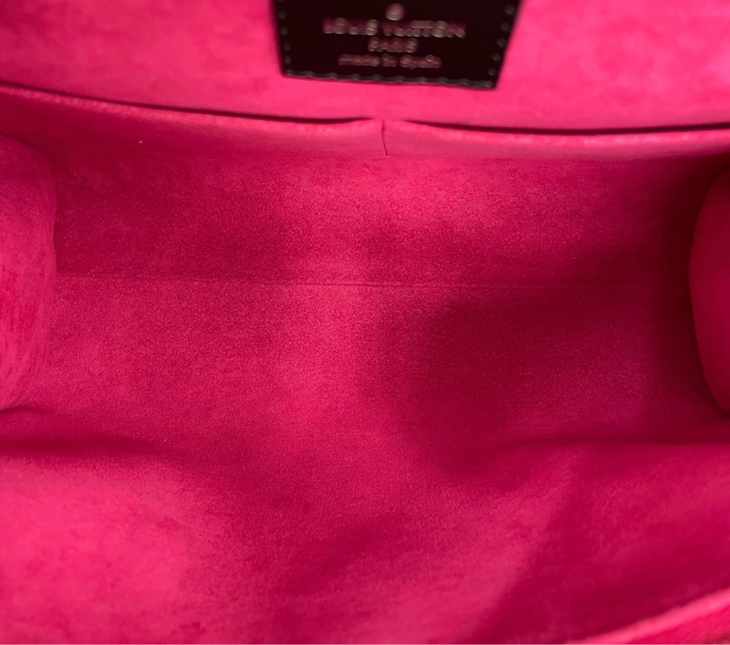 LV黑色水波紋克魯尼手提包-8