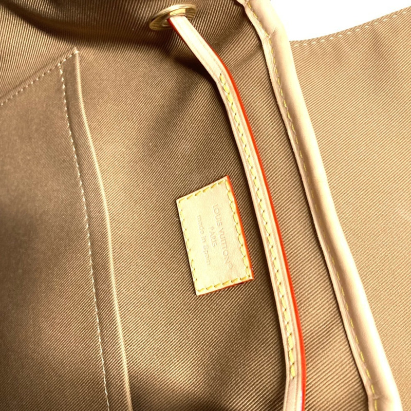 路易威登 M11198 Monogram Montsouris PM 雙肩包，新款，帆布，男女通用，棕色-11