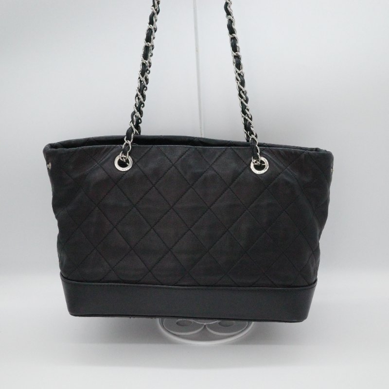 【超級帥氣🕶通勤必備】Chanel 香奈兒 黑色羊皮 菱格紋 托特包 單肩包 電腦包-4