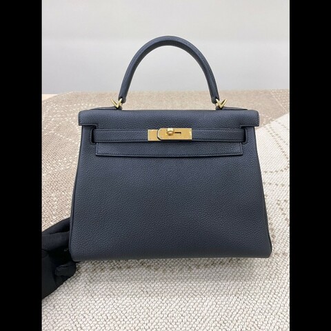 Hermes kelly 28 黑金
Togo leather