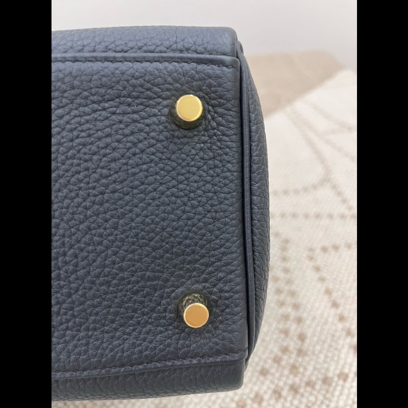 Hermes kelly 28 黑金
Togo leather-5