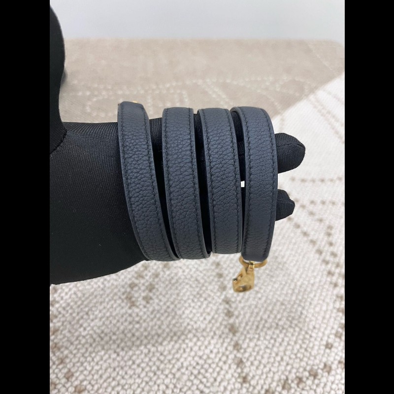 Hermes kelly 28 黑金
Togo leather-17