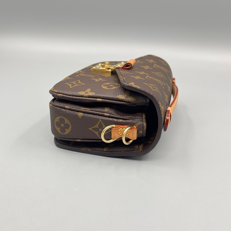 LV新款老花Metis郵差手提斜挎包-4