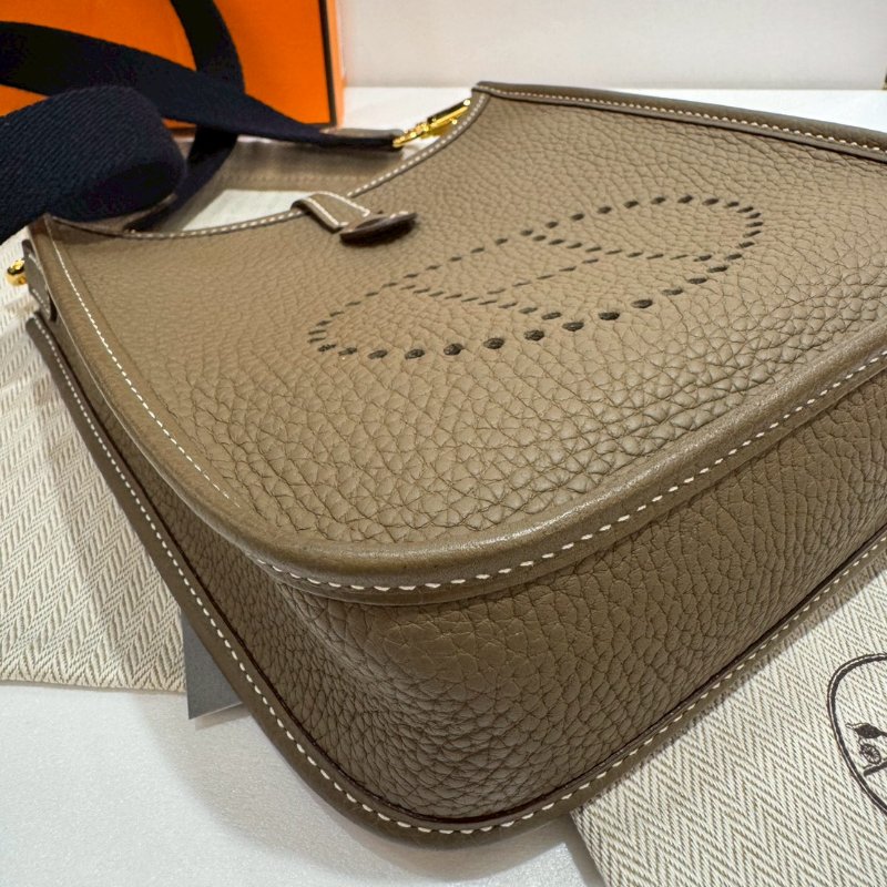 Hermès Evelyne 16 斜背包/側背包 9成新-3