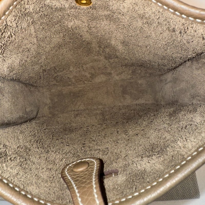 Hermès Evelyne 16 斜背包/側背包 9成新-15
