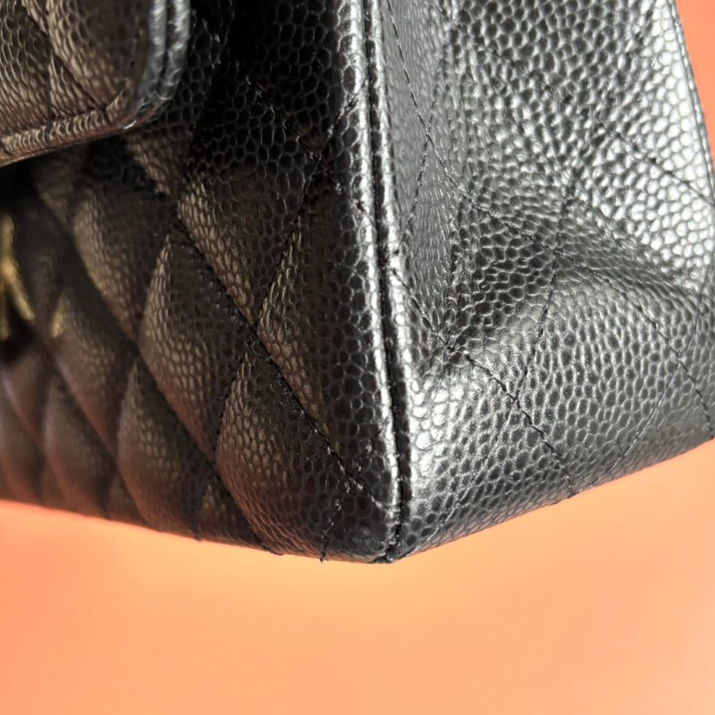 ::CHANEL::  A01113 CF23 COCO 23 黑金釦經典小型口蓋包-7