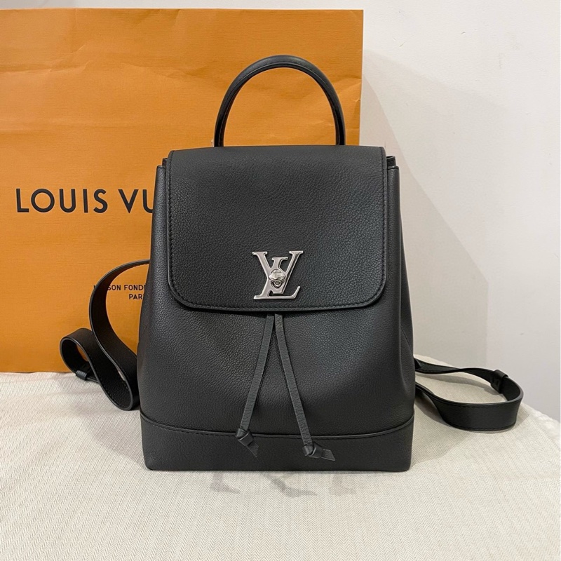 LV Lockme 銀扣 小牛皮 背包雙肩包 女款 黑色 尺寸26x22附件防塵袋-0