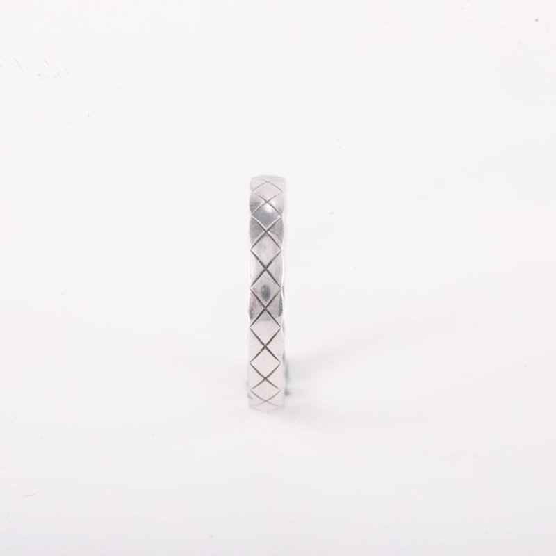 CHANEL CocoCrush窄版18K金菱格戒指18K白金57白金戒指-1