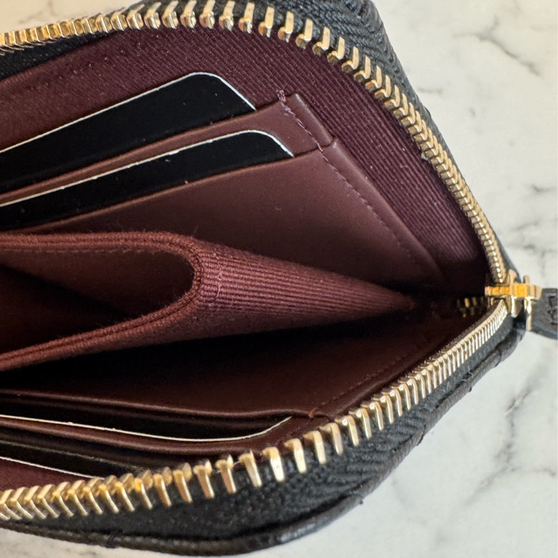 Chanel黑荔枝金雙C L型拉鏈零錢包-12