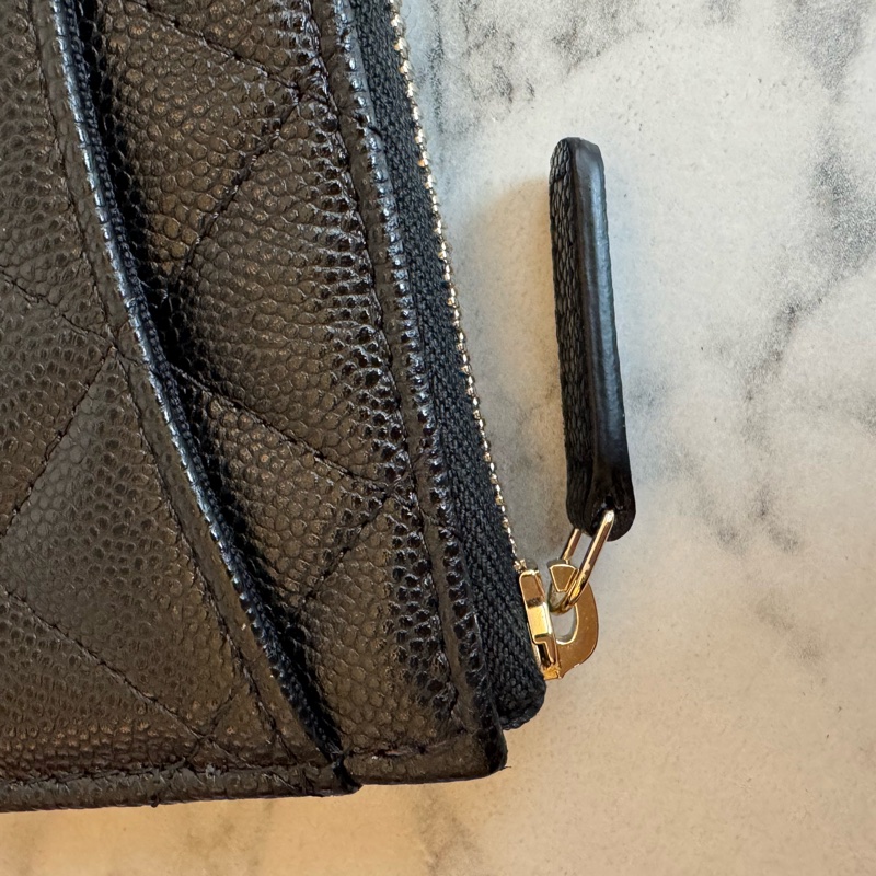 Chanel黑荔枝金雙C L型拉鏈零錢包-20