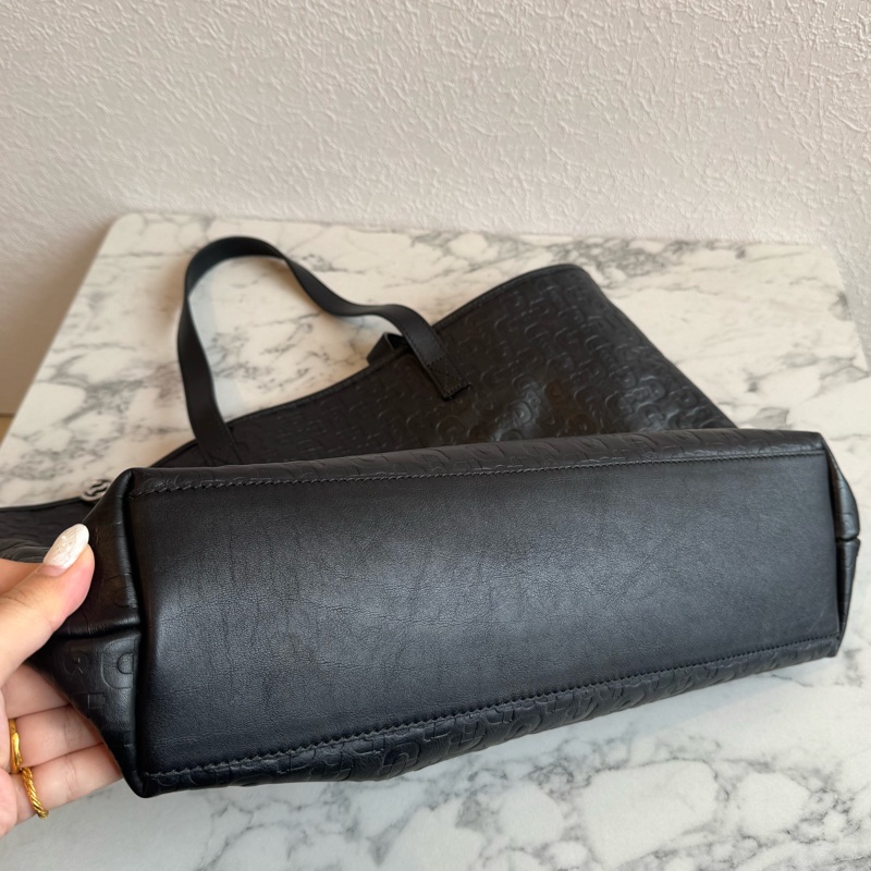 Gucci黑色壓紋托特包👜 超輕✨-9