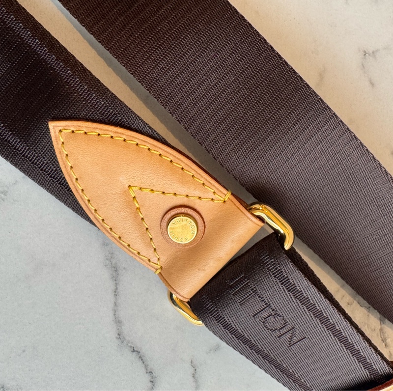 LV咖色金釦背帶  可調長度✨-17